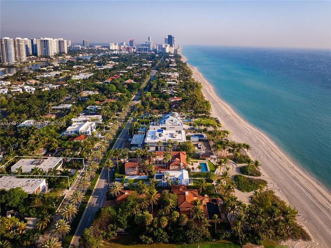 250 Ocean Blvd, House other with 8 bedrooms, 10 bathrooms and null parking in Golden Beach FL | Image 95