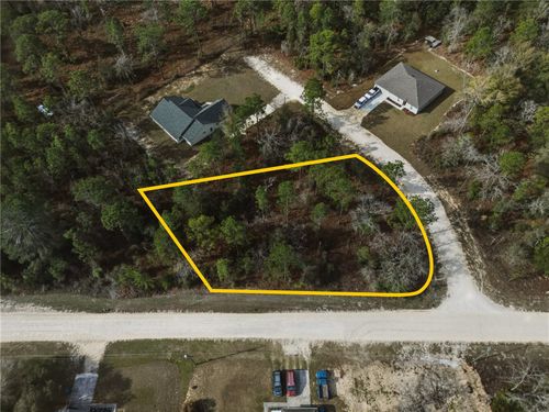 15525 Cliff Swallow Rd, WEEKI WACHEE, FL, 34614-2038 | Card Image