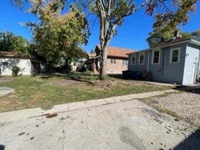 1838 S 18th Avenue, House other with 2 bedrooms, 2 bathrooms and 2 parking in Maywood IL | Image 2