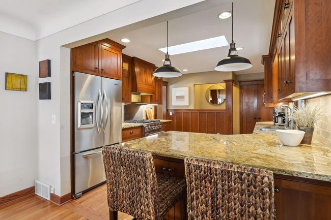 4600 W 58th Street, House other with 5 bedrooms, 3 bathrooms and null parking in Edina MN | Image 10