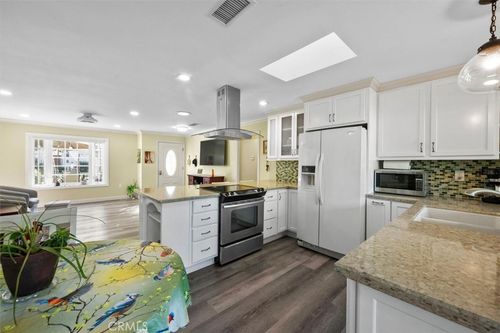 c-3207 Via Buena Vis, Laguna Woods, CA, 92637-3098 | Card Image