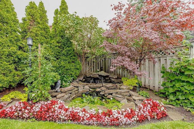 166 Killian Rd, House other with 5 bedrooms, 4 bathrooms and 2 parking in Maple ON | Image 46
