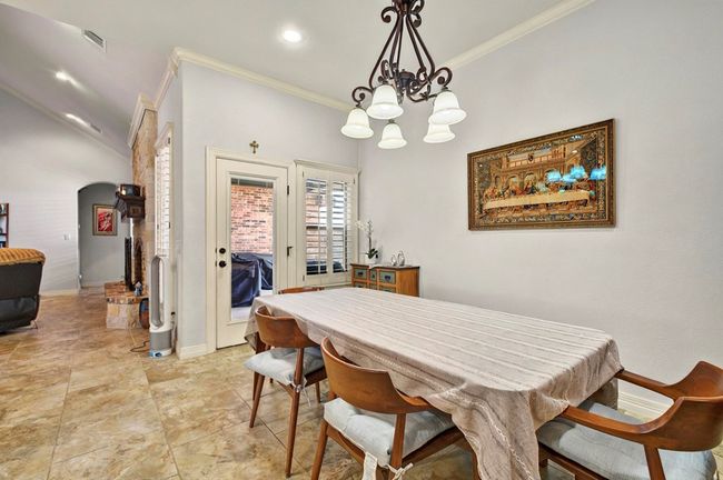 6711 Mosswood Dr, House other with 5 bedrooms, 3 bathrooms and 3 parking in Midland TX | Image 23