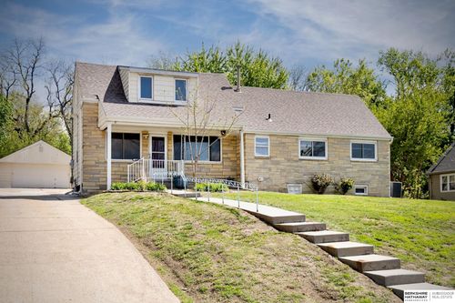 2616 Edwards Street, Bellevue, NE, 68005 | Card Image