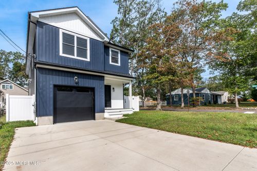 882 Harrison Ave, Forked River, NJ, 08731-1207 | Card Image