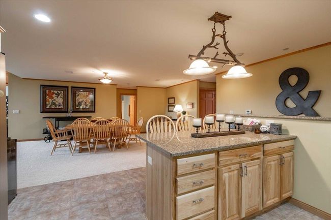 2708 - 2017-8 S Czech Xing, Condo with 3 bedrooms, 2 bathrooms and null parking in Arkdale WI | Image 14