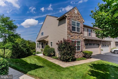 351 Weatherstone Dr, NEW CUMBERLAND, PA, 17070-2881 | Card Image
