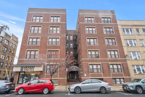 apt-d7-6601 Broadway, West New York, NJ, 07093-3256 | Card Image