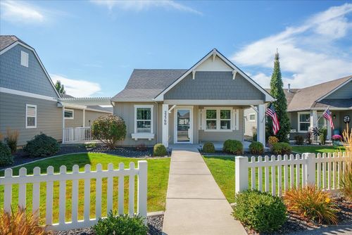 22560 E Wellington Pkwy, Liberty Lake, WA, 99019-5196 | Card Image