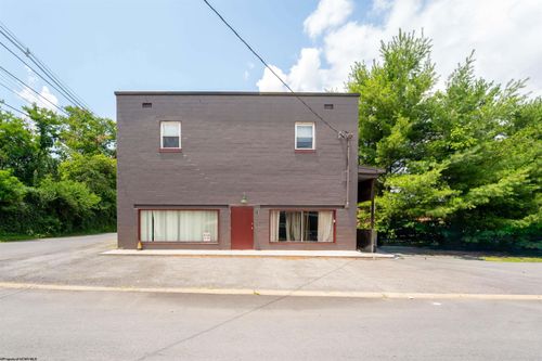 18 Cleveland Avenue, Westover, WV, 26501 | Card Image