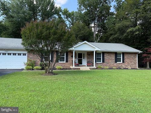 1367 Redwood Cir, LA PLATA, MD, 20646-9582 | Card Image