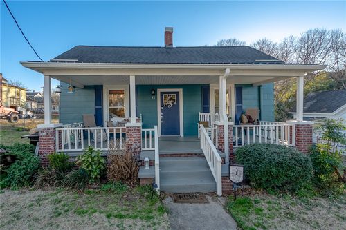 15 Sparks Ave, Ware Shoals, SC, 29692-1624 | Card Image