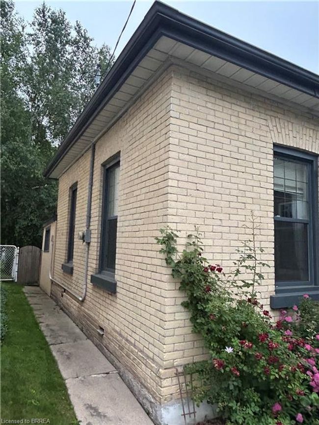 551 Grace St, House other with 2 bedrooms, 1 bathrooms and 1 parking in Woodstock ON | Image 32