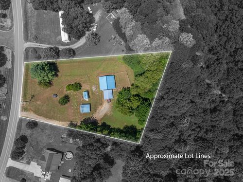 678 Clarks Creek Rd, Lincolnton, NC, 28092-7340 | Card Image