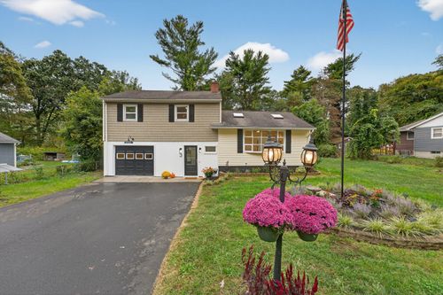 3 Webster Dr, Preston, CT, 06365 | Card Image