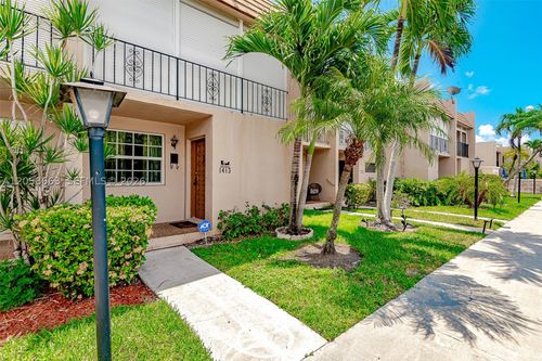 8-1413 N 15th Ave, Hollywood, FL, 33020-3221 | Card Image