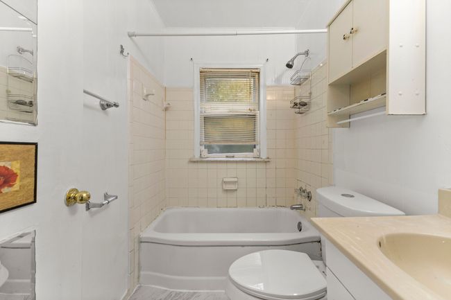 25436 New York St, House other with 2 bedrooms, 1 bathrooms and null parking in Dearborn Heights MI | Image 16