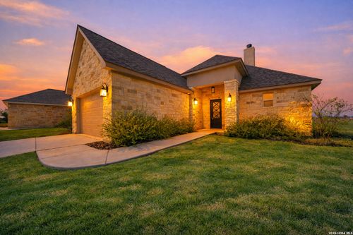 123 John T Ct, Castroville, TX, 78009 | Card Image