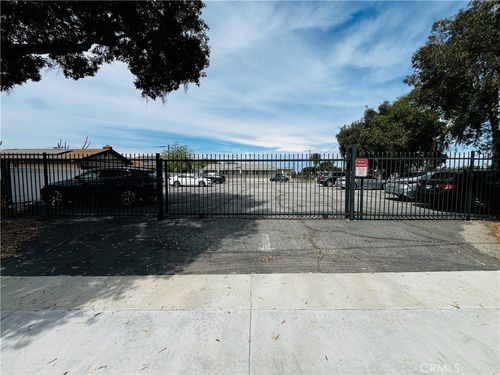 1301 W I St, Wilmington, CA, 90744-4122 | Card Image