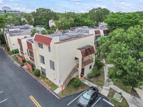 107-301 N Pine Island Rd, Plantation, FL, 33324-7806 | Card Image