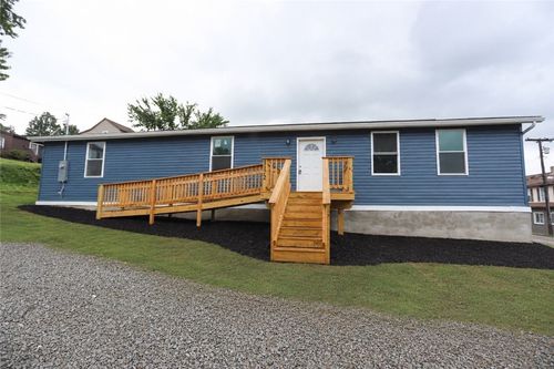 1172 5th St, Westmoreland City, PA, 15692-1264 | Card Image