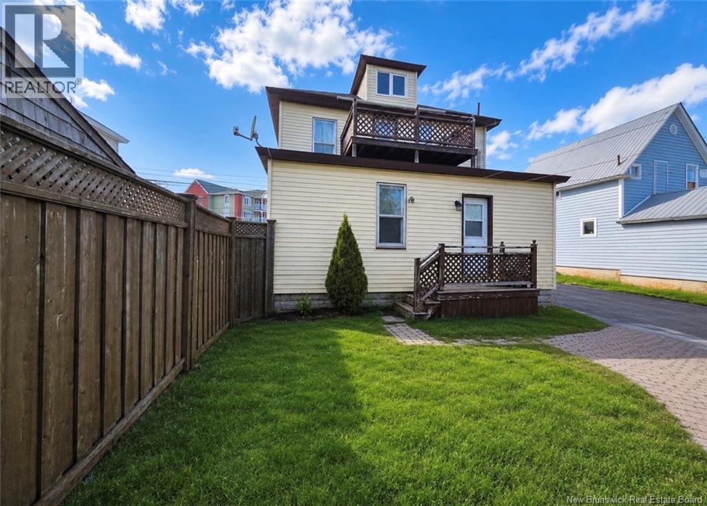 Residential Income in Moncton 3