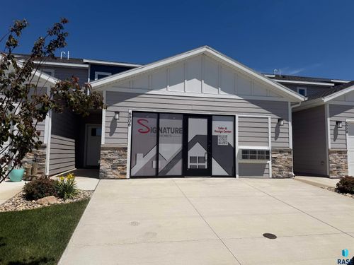 6906 E Brooks Edge Pl, Sioux Falls, SD, 57110-6357 | Card Image