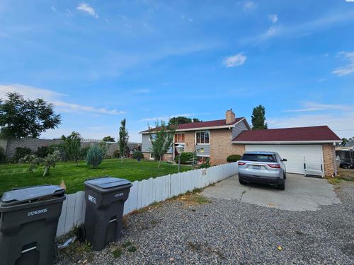 4032 W Deschutes Ave, Kennewick, WA, 99336-2653 | Card Image