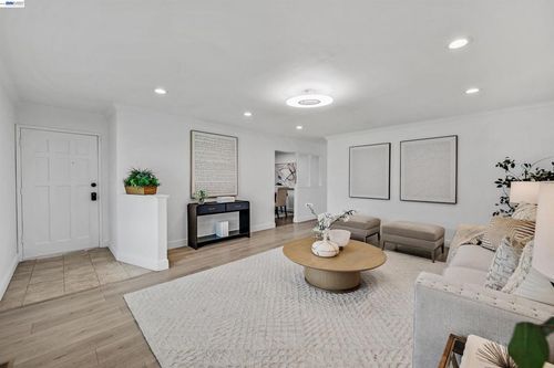 2449 Almaden Blvd, Union City, CA, 94587-1861 | Card Image