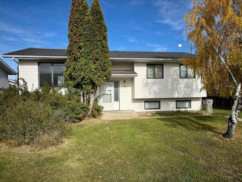37 Atkinson Cres, Whitecourt, AB, T7S1C6 | Card Image