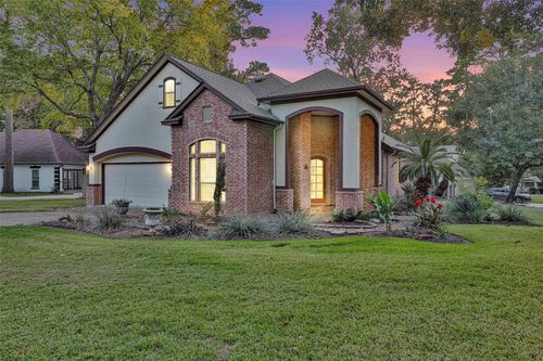 111 S Park Dr, Montgomery, TX, 77356-9038 | Card Image