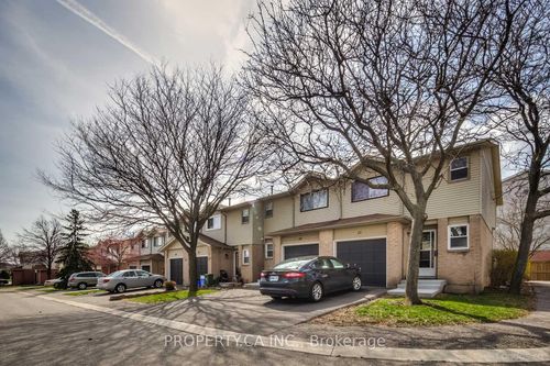 47-14 Derby St, Hamilton, ON, L8W3T5 | Card Image