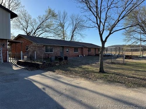 20850 3946 Rd, Bartlesville, OK, 74003-6408 | Card Image