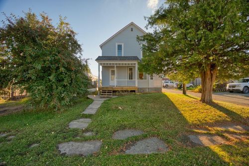 101 E Minnesota Ave, Gilbert, MN, 55741-5041 | Card Image