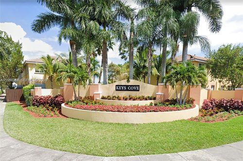 unit-206-1663 Se 29th St, Homestead, FL, 33035-2520 | Card Image