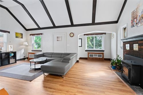 80-22 235th St, Bellerose Manor, NY, 11427-2120 | Card Image