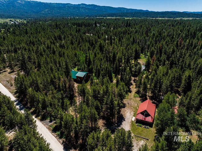 9 Red Fox Dr, House other with 2 bedrooms, 2 bathrooms and null parking in Cascade ID | Image 4