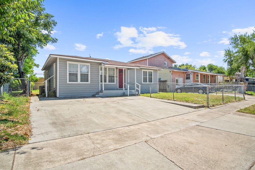 Cherry St, Corpus Christi, TX 78411