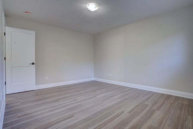 MAIN - 370 Colonsay Crt, House other with 3 bedrooms, 1 bathrooms and 2 parking in Oshawa ON | Image 10