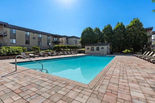 k3-6680 Charlotte Pike, Nashville, TN, 37209-4230 | Card Image