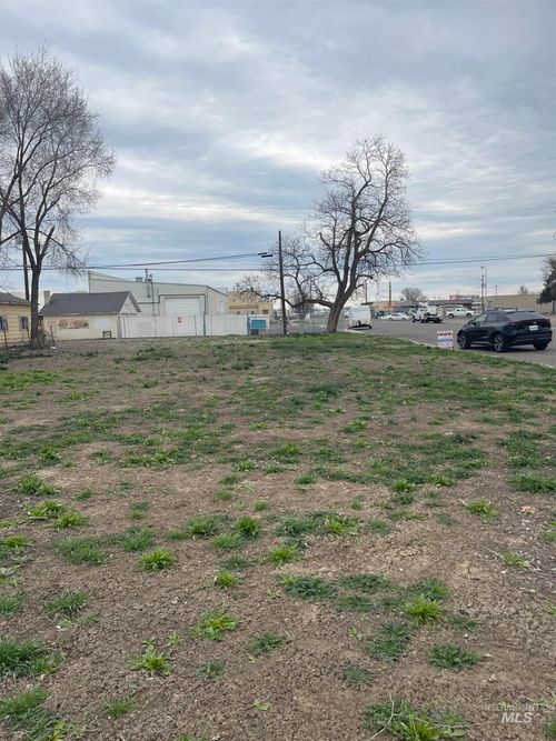 Tax Lot 900 Nw 1st Ave, Ontario, OR, 97914 | Card Image