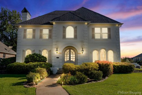 527 Canterbury Ln, Bossier City, LA, 71111-8154 | Card Image