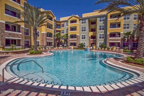 9102-8539 Gate Pkwy W, JACKSONVILLE, FL, 32216-1019 | Card Image