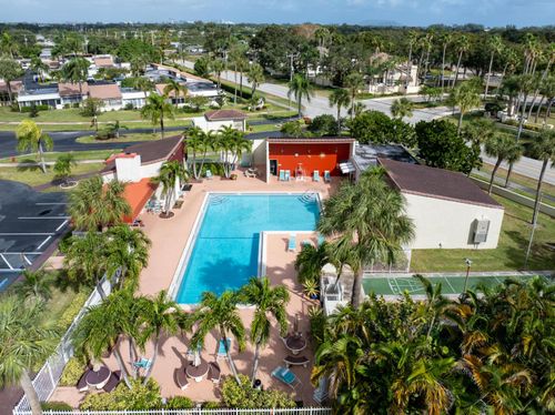 208-2528 Boundbrook Dr S, West Palm Beach, FL, 33406-8662 | Card Image