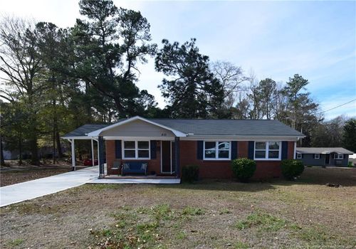 815 Mcneil St, Spring Lake, NC, 28390-2634 | Card Image