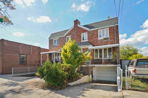 5444 69th St, Maspeth, NY, 11378-1805 | Card Image