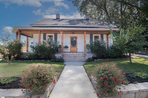 323 W Front Street, Liberty, SC, 29657 | Card Image