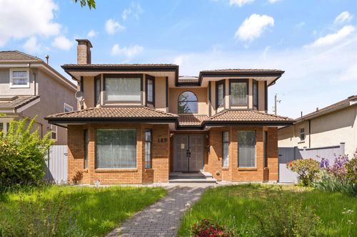 189 W 46th Ave, Vancouver, BC, V5Y2X1 | Card Image