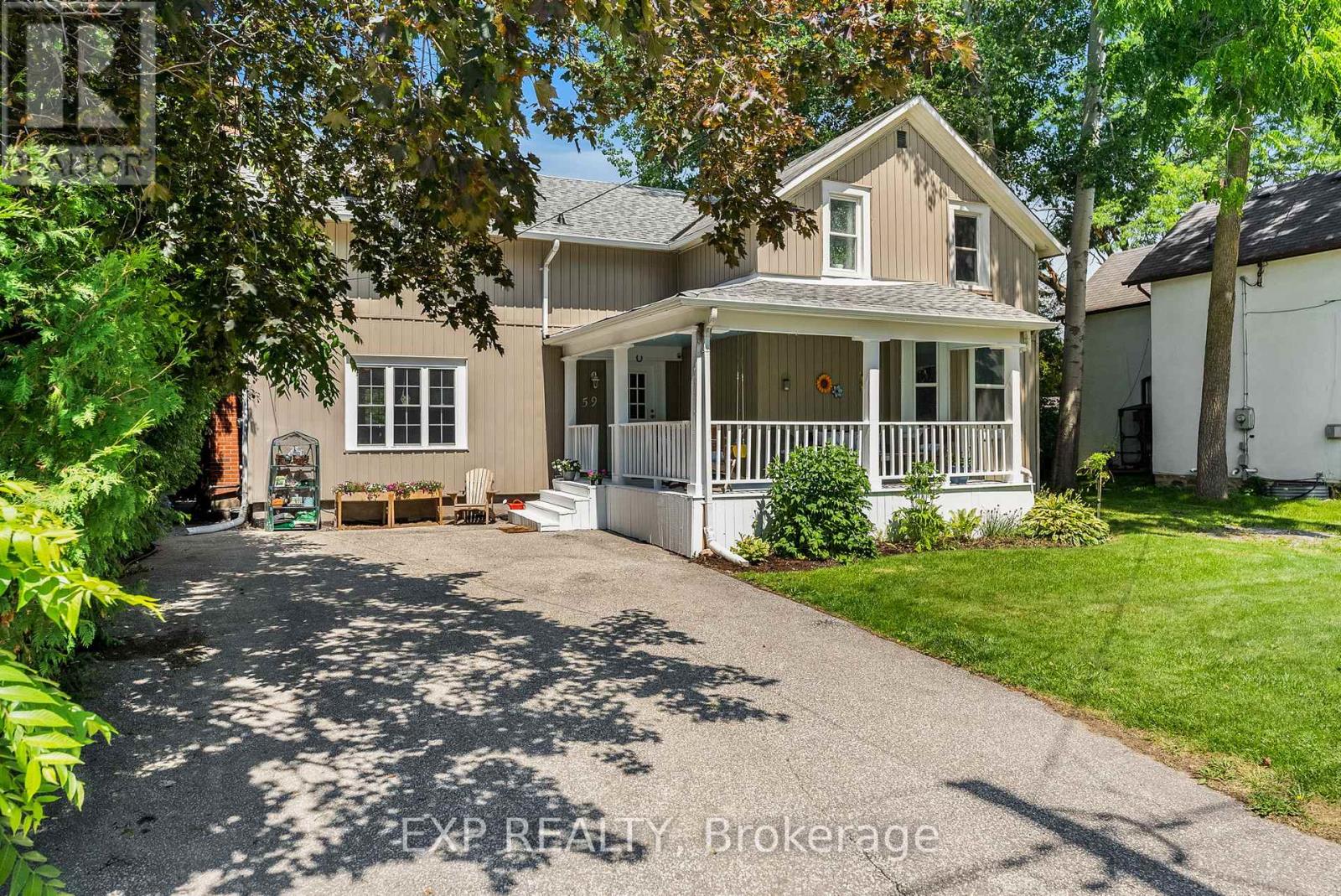 Residential in Georgina (Sutton & Jackson's Point) 3