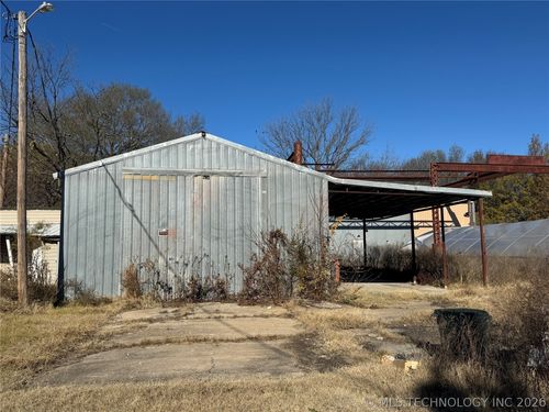 1801 Morton Avenue, Okmulgee, OK, 74447 | Card Image